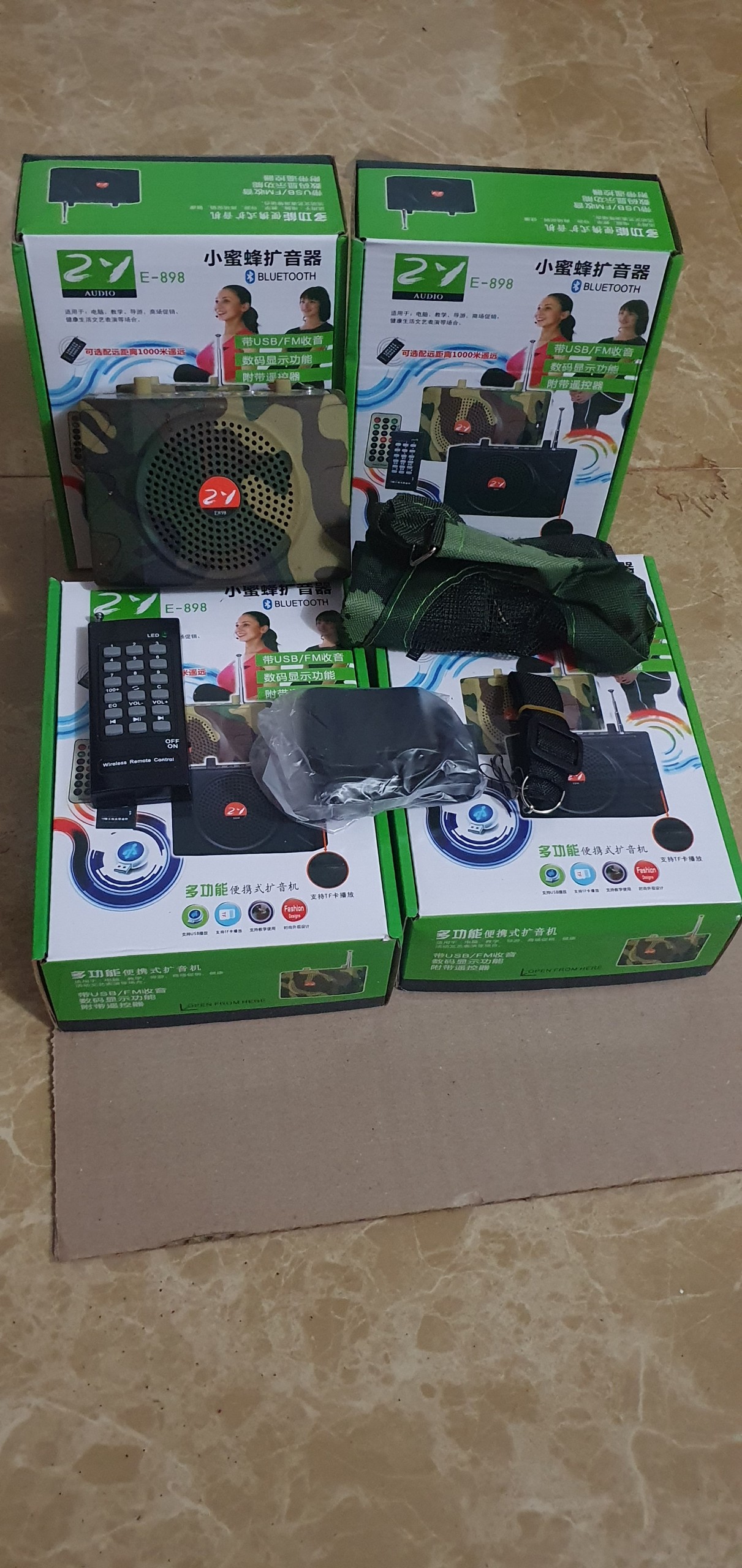 Loa Hiệu Zye 898 Kèm Thẻ Nhớ Đời Mới Nhất 2021 Có Hỗ Trợ Bluetooth Và Điều Khiển Từ Xa