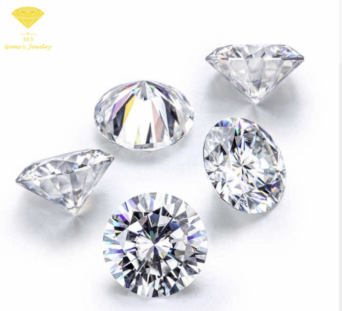 Kim cương nhân tạo cao cấp Moissanite 5.0mm (0.5 carat) - Màu trắng - Giác cắt tròn - full kiểm định