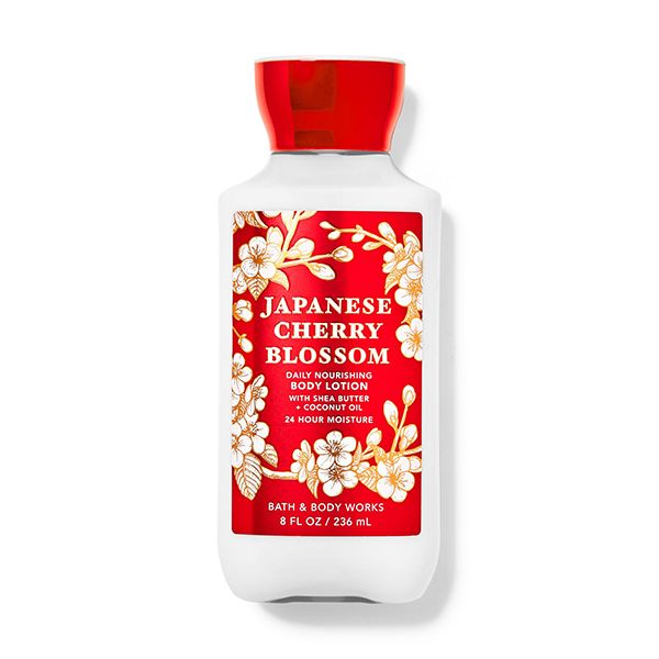 Dưỡng thể Bath & Body Work Japanese Cherry Blossom 8oz
