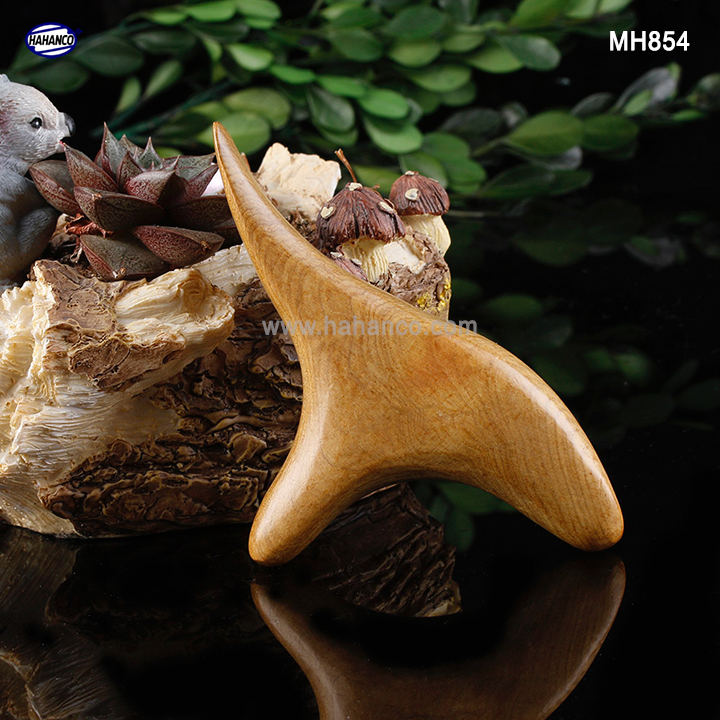 Dụng Cụ day ấn Huyệt Mát xa tam giác Gỗ thơm (Bách Xanh) - Hỗ trợ điều trị bệnh xương khớp - MH854 - HAHANCO