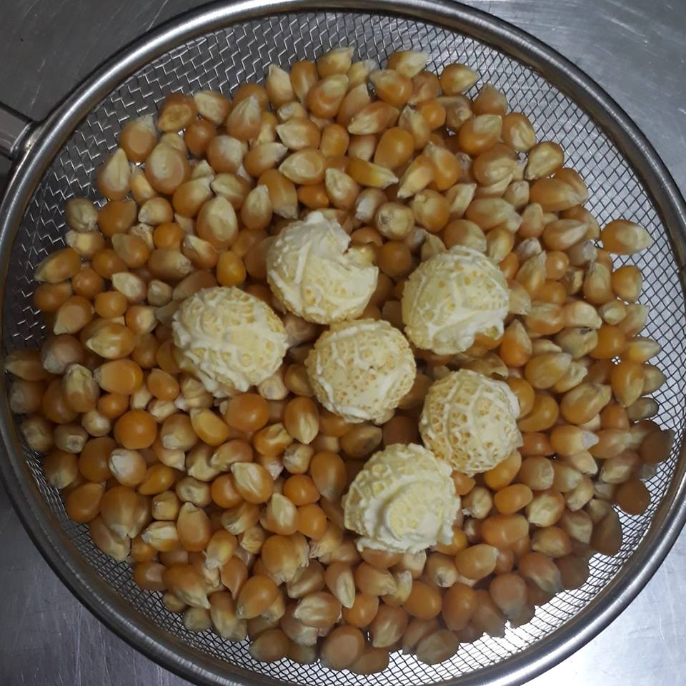 1kG NGÔ MỸ NỔ -  BẮP RANG BƠ ( HẠT CHƯA CHẾ BIẾN)