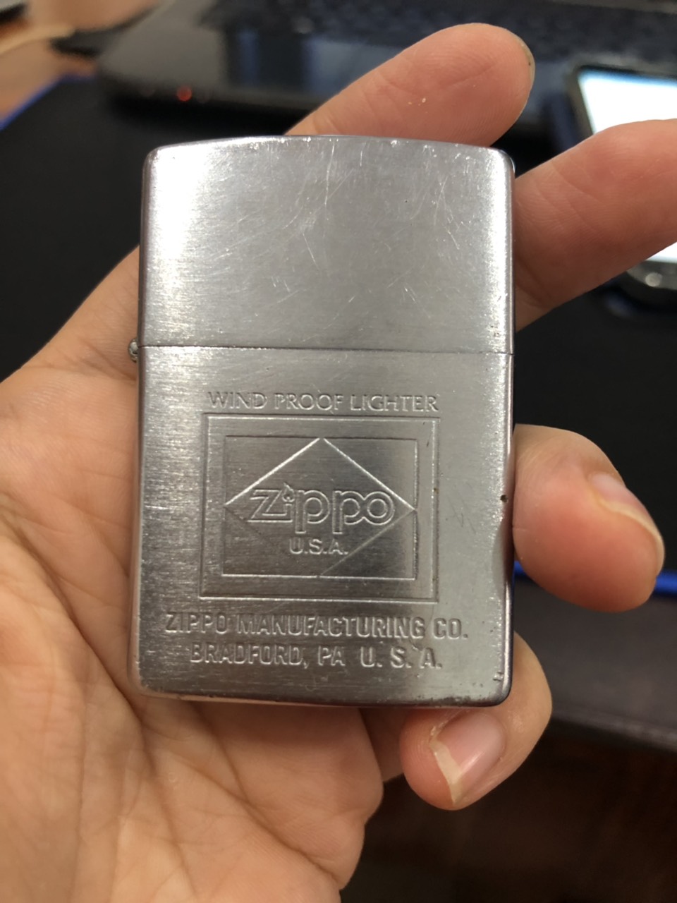 Zippo mỹ khắc ăn mòn wind proof lighter zippo- mộc ngược 1995