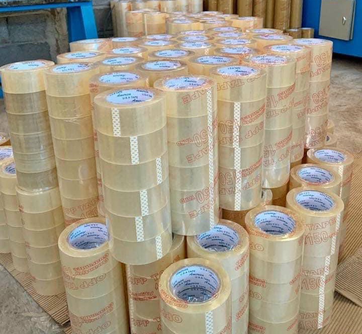 Băng keo đóng hàng, băng keo trong/đục, 100Y nặng 1kg/ cây