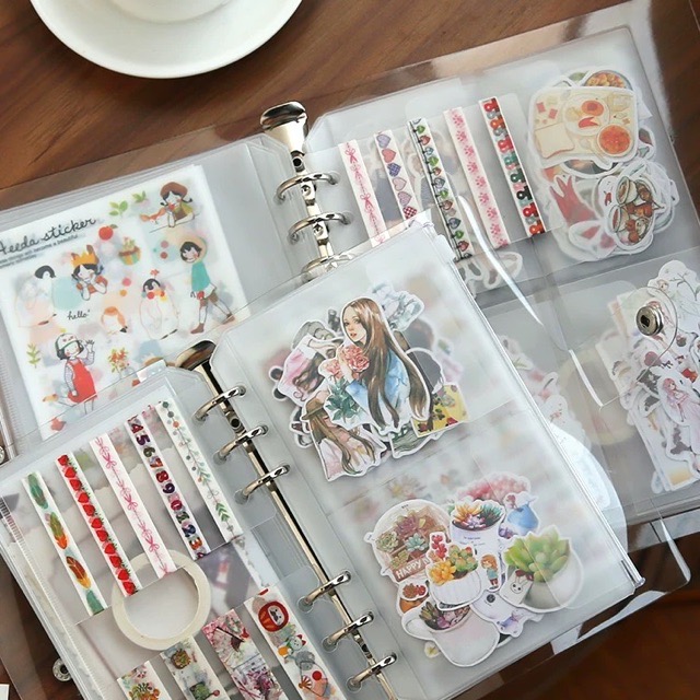 Sổ còng kèm túi zip và sheet đựng stickers