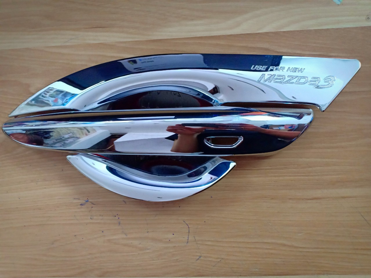 Ốp Tay Và Hõm Cửa Xe Mazda 3 2020 Mạ Crom Cao Cấp, Giúp Chống Xước, Làm Đẹp Xe, Có Sẵn Keo Dính 2 Mặt, Lắp Đặt Dễ Dàng Tại Nhà