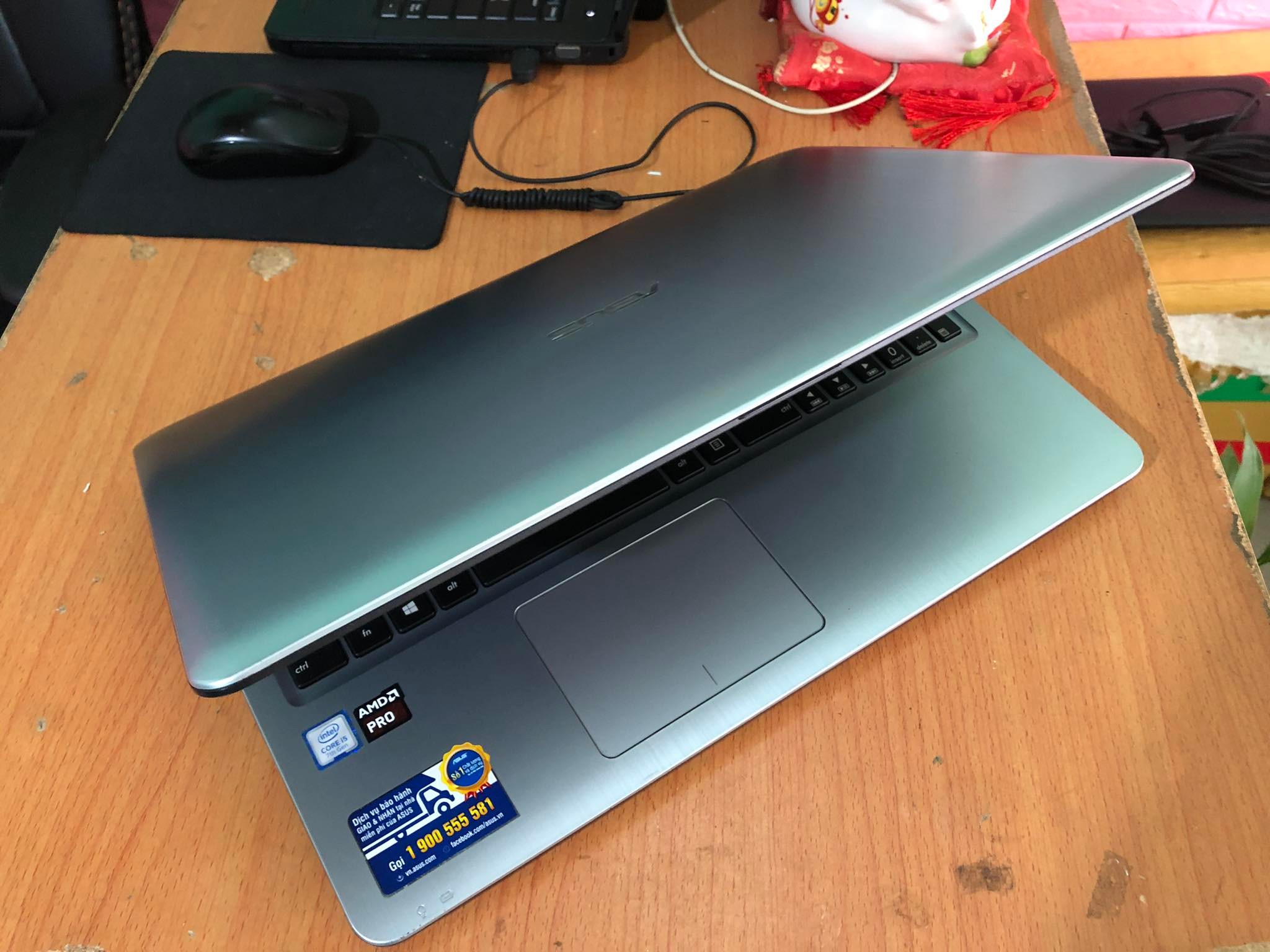 【概ね美品】ASUS ZenBook U310U ノートパソコン SSD 8GB ASUS Zenbook U310U ノートパソコン