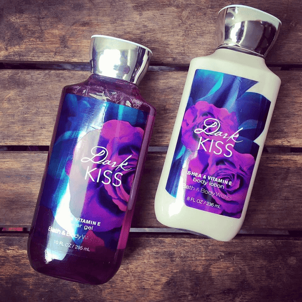 [CHÍNH HÃNG] SỮA TẮM HƯƠNG NƯỚC HOA DARK KISS BATH BODY WORKS
