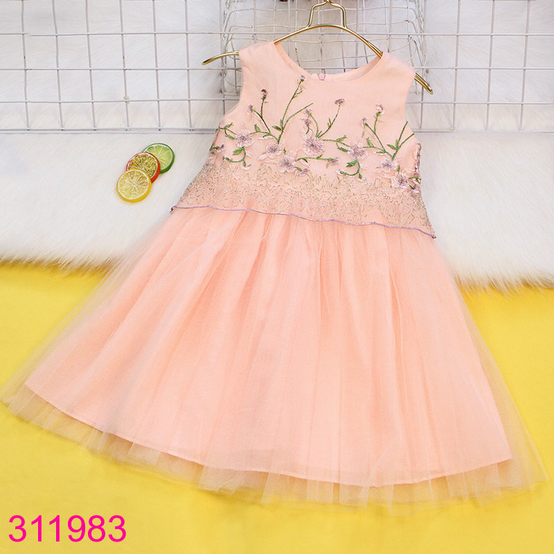 Đầm voan dự tiệc cho bé