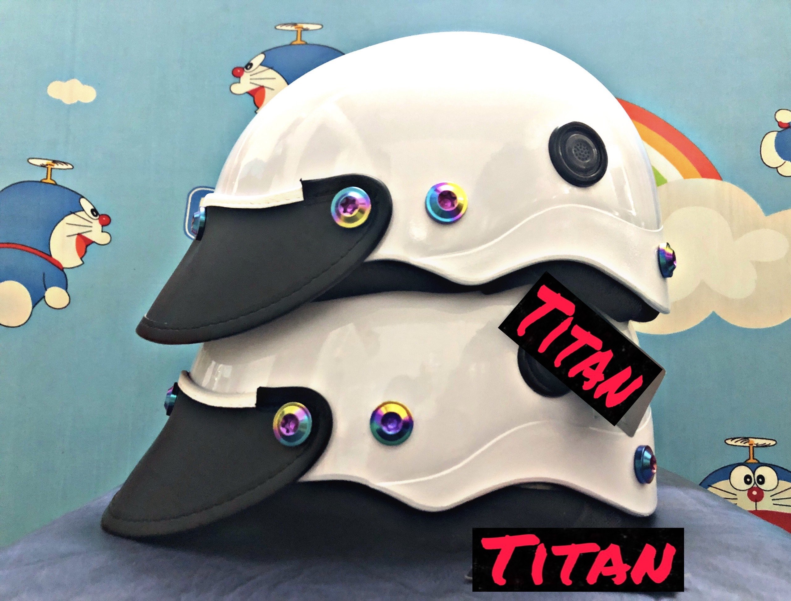 Nón Bảo Hiểm Thời Trang Cao Cấp - Sơn Nhiều Màu - Phủ NaNo - Gắn 7 Ốc TiTan Gr5 & Salaya Siêu Chất