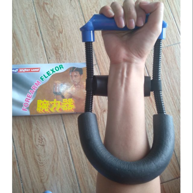 Dụng cụ tập cổ tay