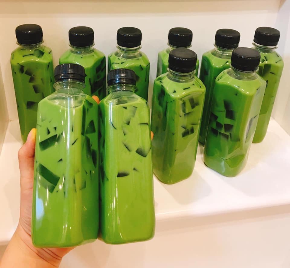 Chai nhựa nắp đen 330 10chai