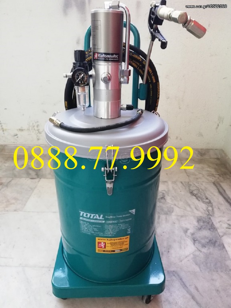 Máy bơm mỡ khí nén total tht118302 máy bơm dầu mỡ dung tích 30l thùng rỗng: 330*430mm áp suất 400 bar lượng thổi 850g/p chiều dài ống 440mm/17.5 inch bôi trơn, làm sạch động cơ, chống bào mòn, giảm ma sát