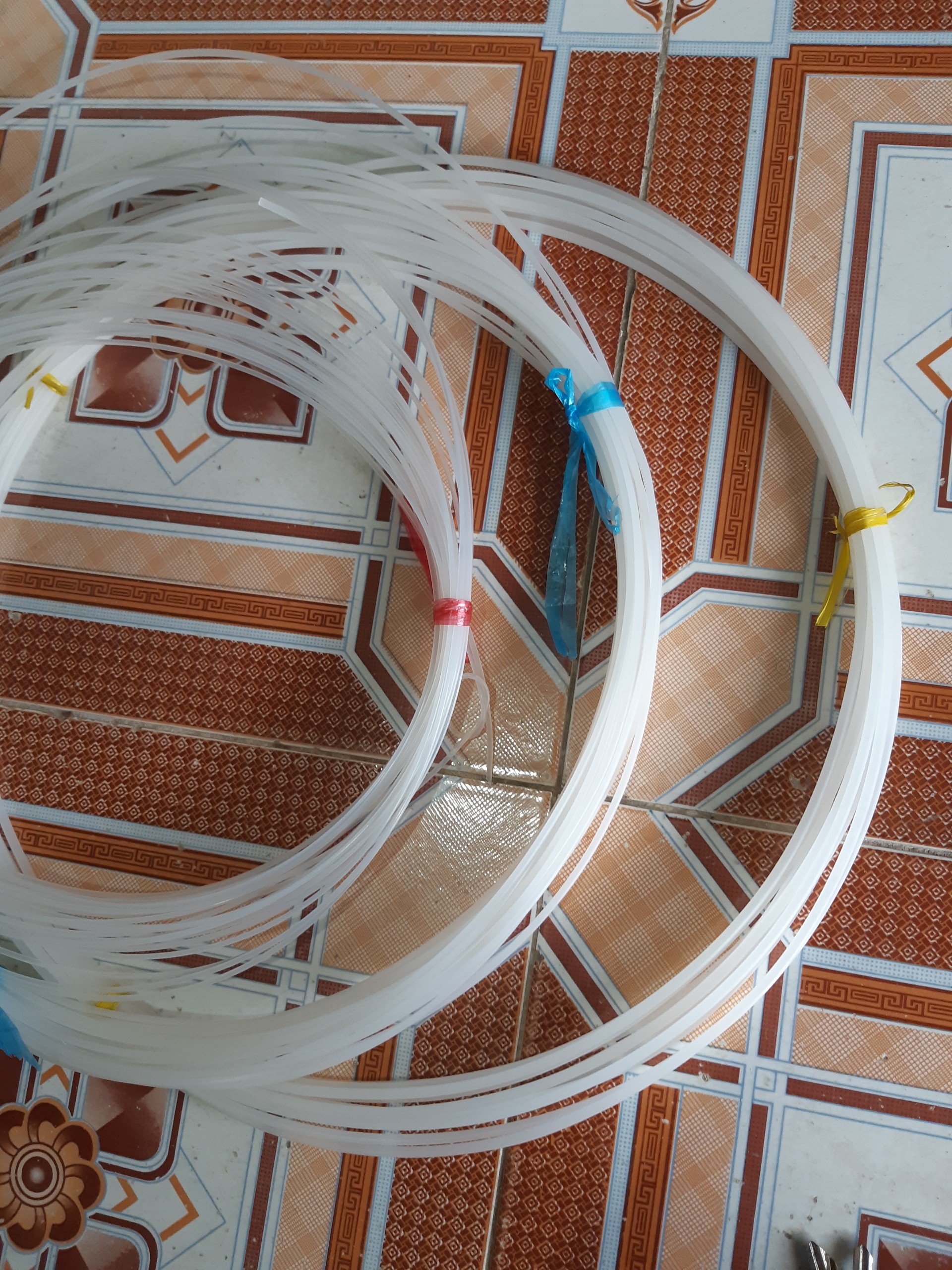 Cước cắt cỏ trắng tròn nhiều size (cuộn 400gram)