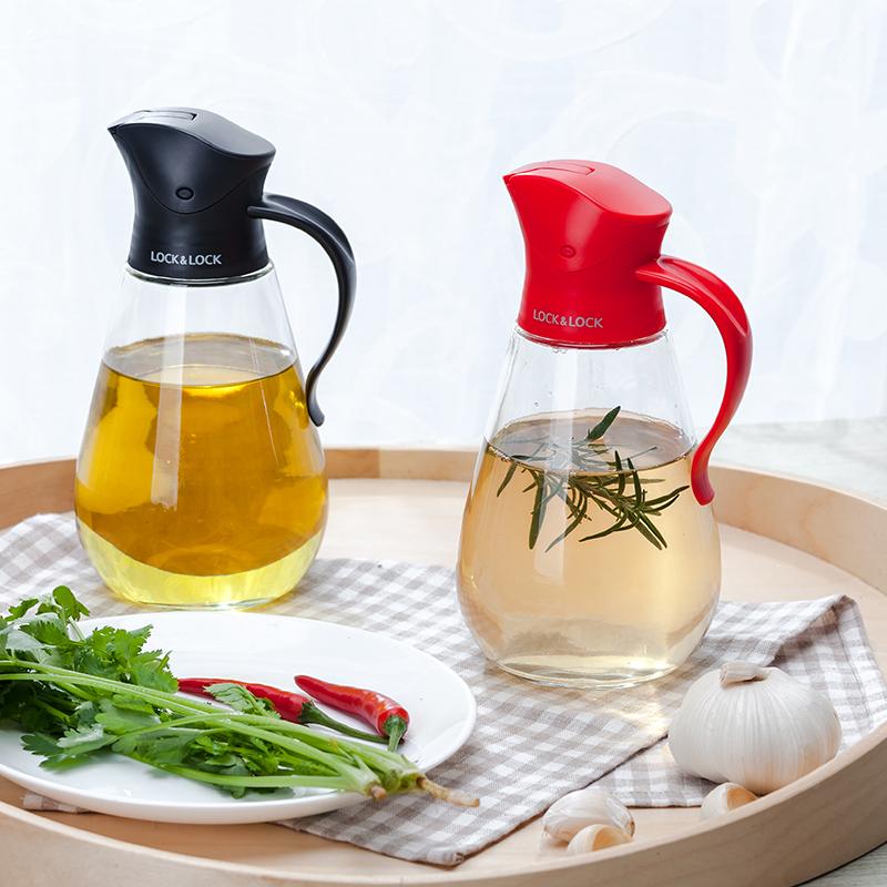 Bình đựng dầu ăn bằng thủy tinh với nắp mở tự động Lock&Lock CKO101 550ml