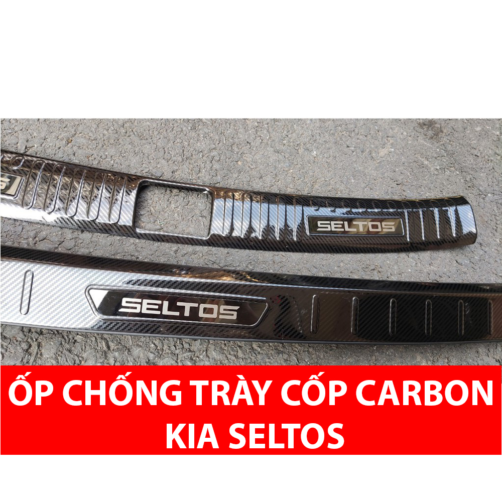 Ốp chống trày cốp xe ô tô KIA SELTOS mẫu CARBON bảo vệ cốp xe hạn chế những trầy xước, phụ kiện xe hơi có tác dụng trang trí và làm đẹp cho xe
