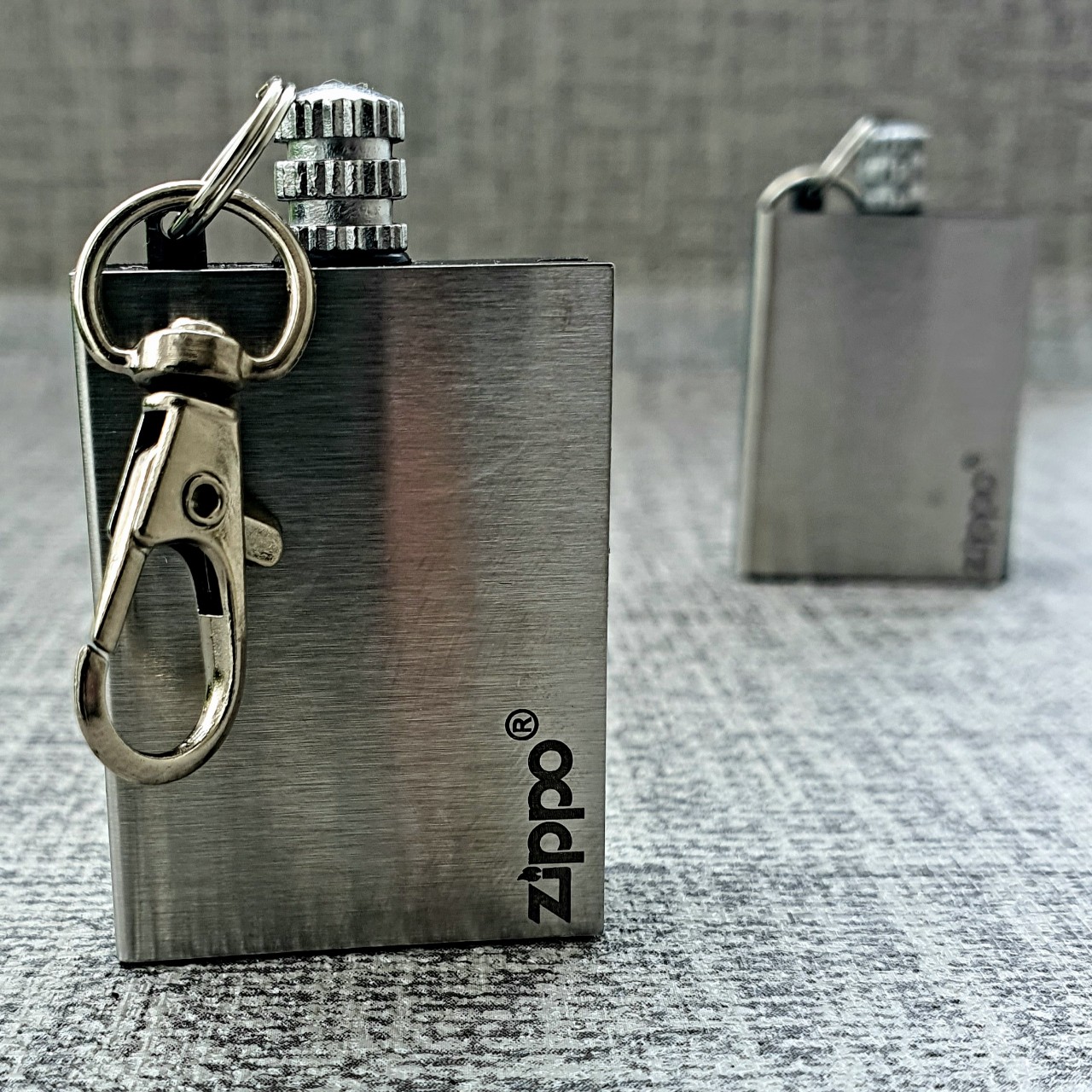 Bật lửa móc khóa diêm xăng zippo - hộp quẹt độc lạ sưu tầm