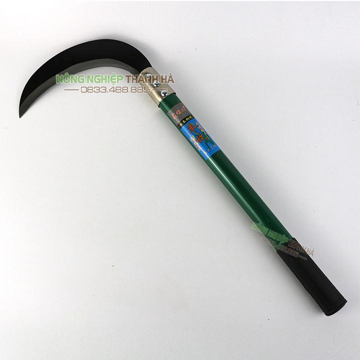 Liềm cắt cỏ cán dài lưỡi Mangan