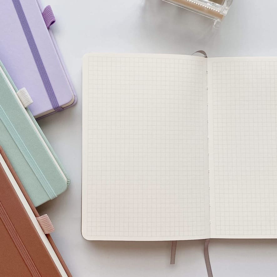 Sổ Tay Bullet Journal Cao Cấp 150GSM, giấy dot grid, caro - sổ làm bujo giấy dày tương tự Notebook Therapy, Kuma Station