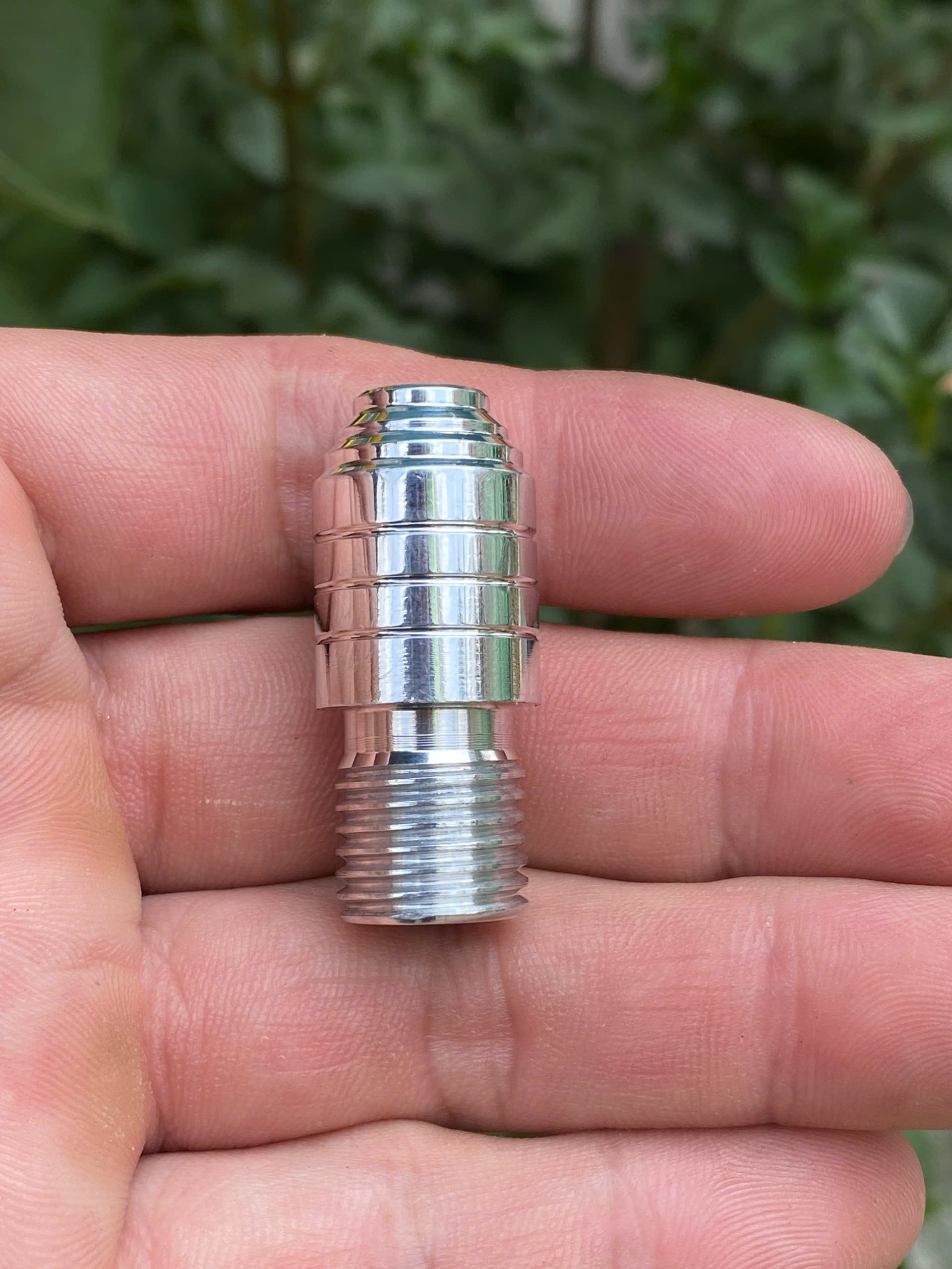 Aluminum Thread Connector from 8Ly Thread to 14 Thread.