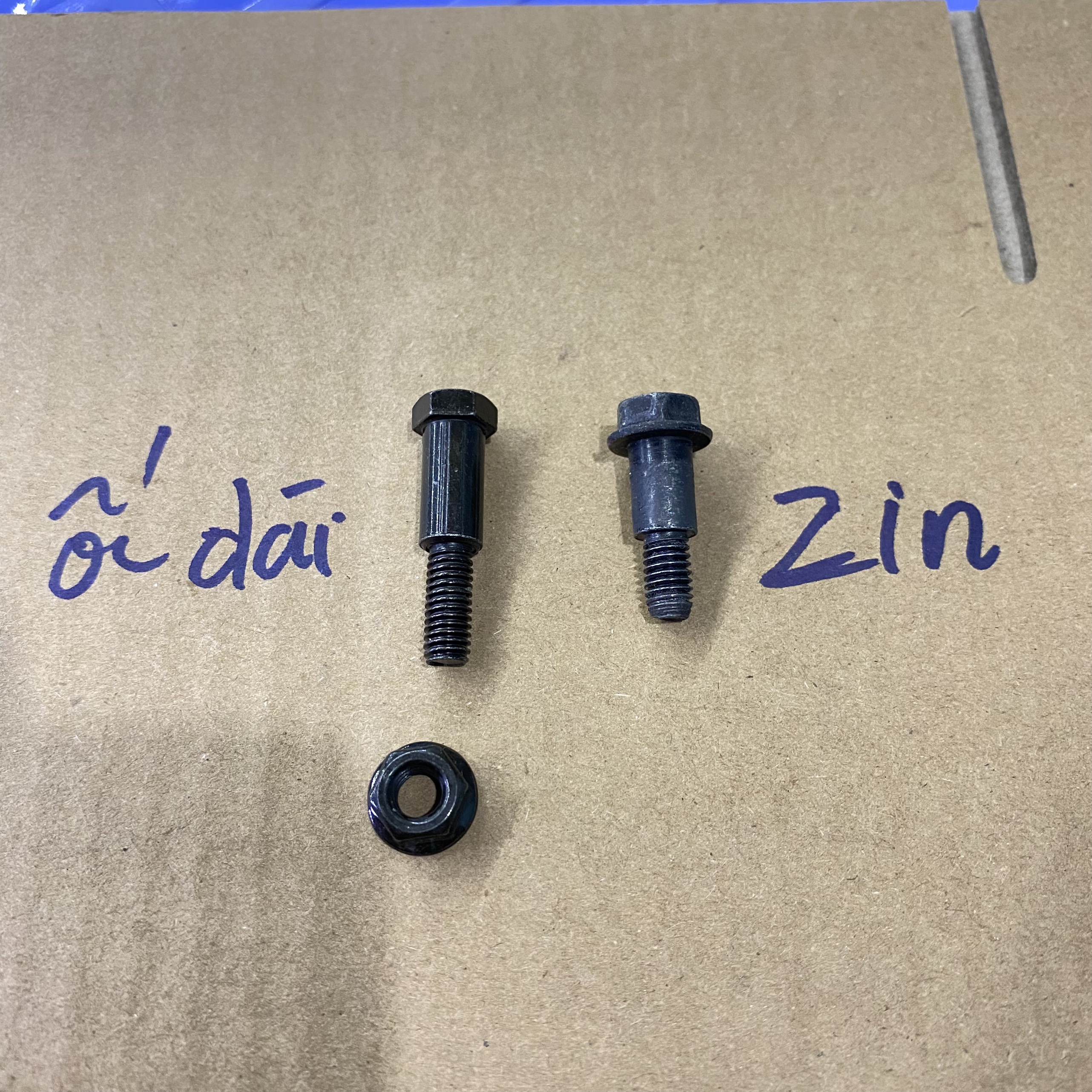 Ốc tay côn dài lắp đèn trợ sáng - các loại xe thắng đĩa