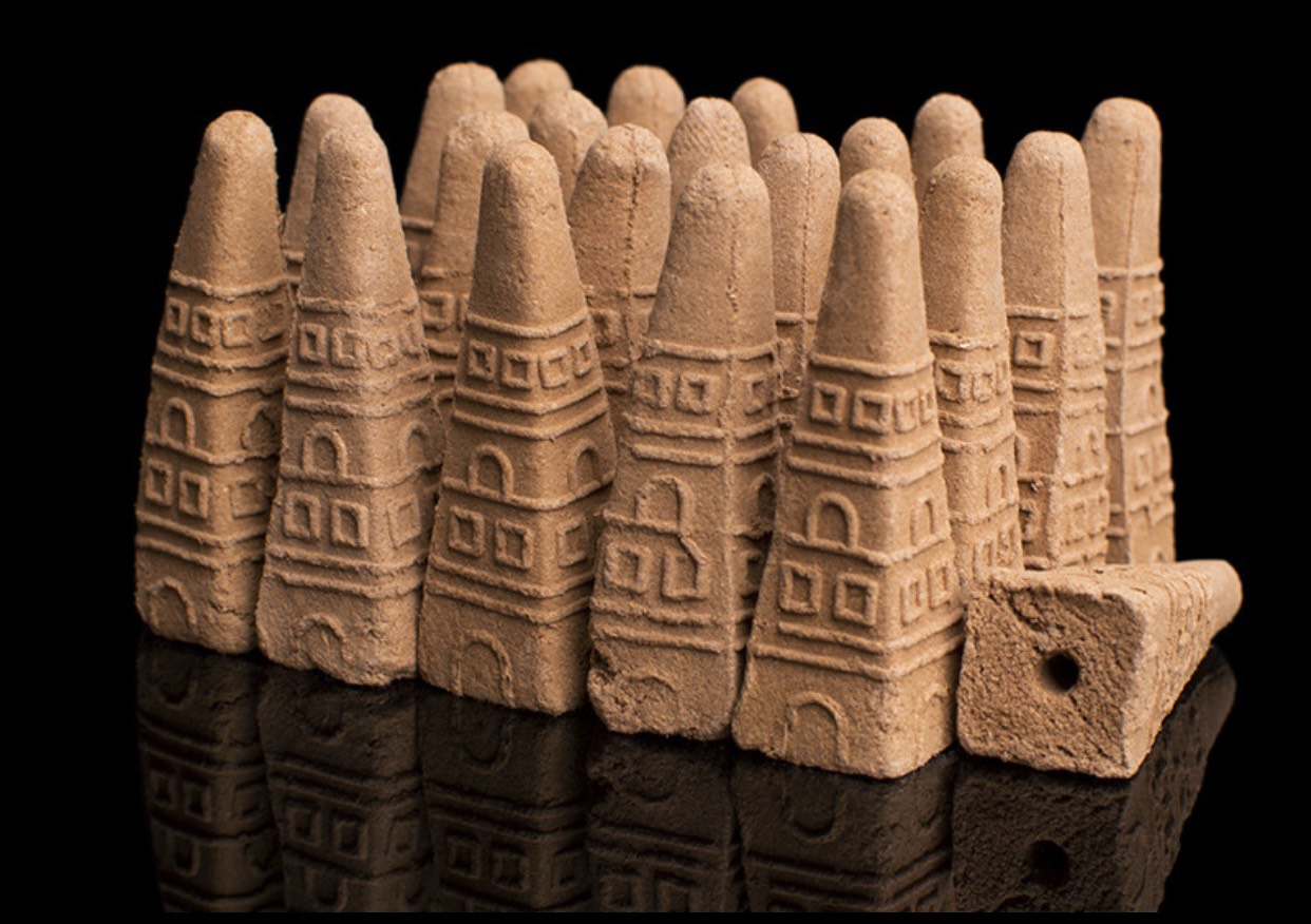 Nhang Trầm Hương Nụ Tháp khói ngược không hóa chất hương thơm nhẹ từ trầm thời gian đốt 45 phút đên 1 tiếng