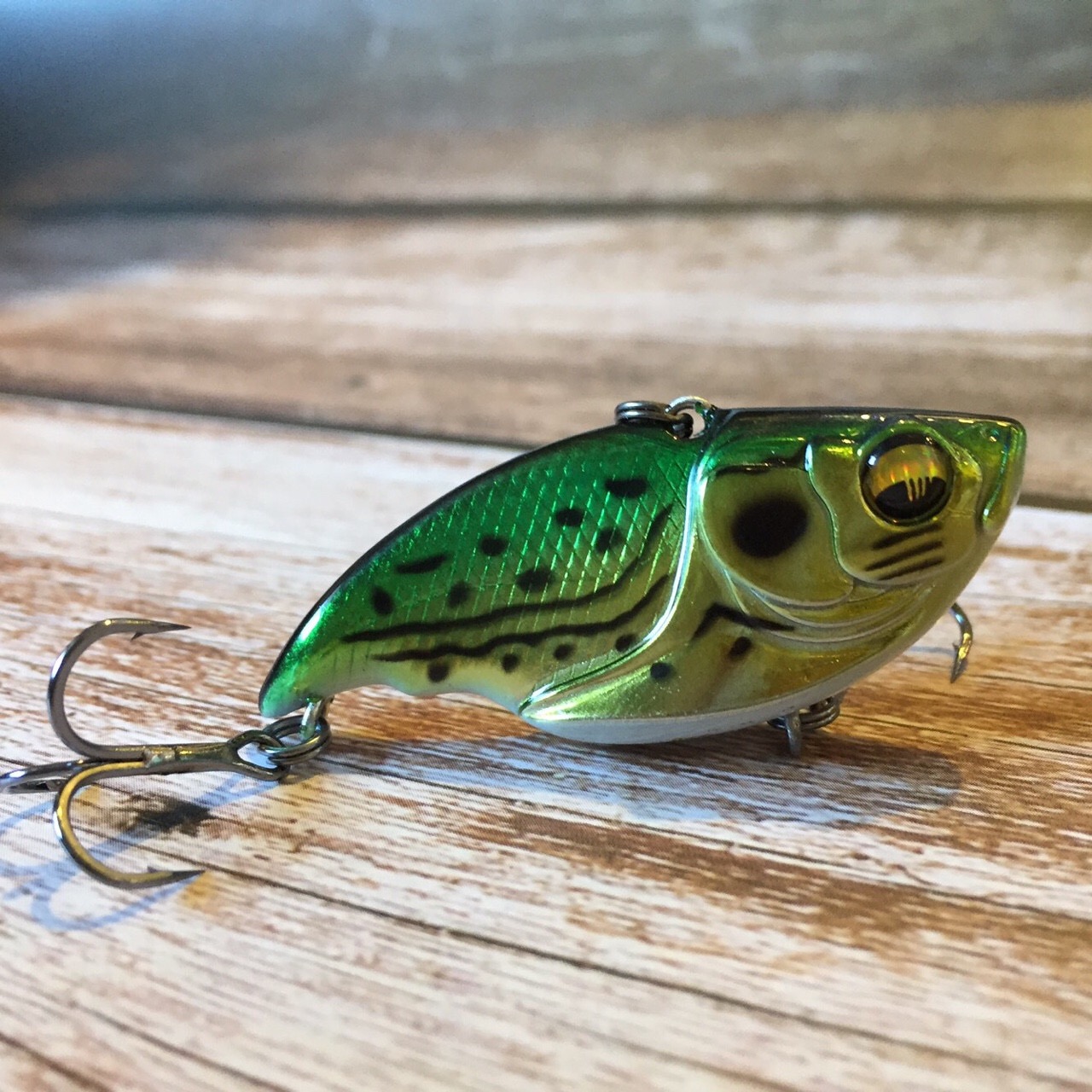 Mồi câu lure V5, mồi câu cá Thái Lan, siêu nhạy.