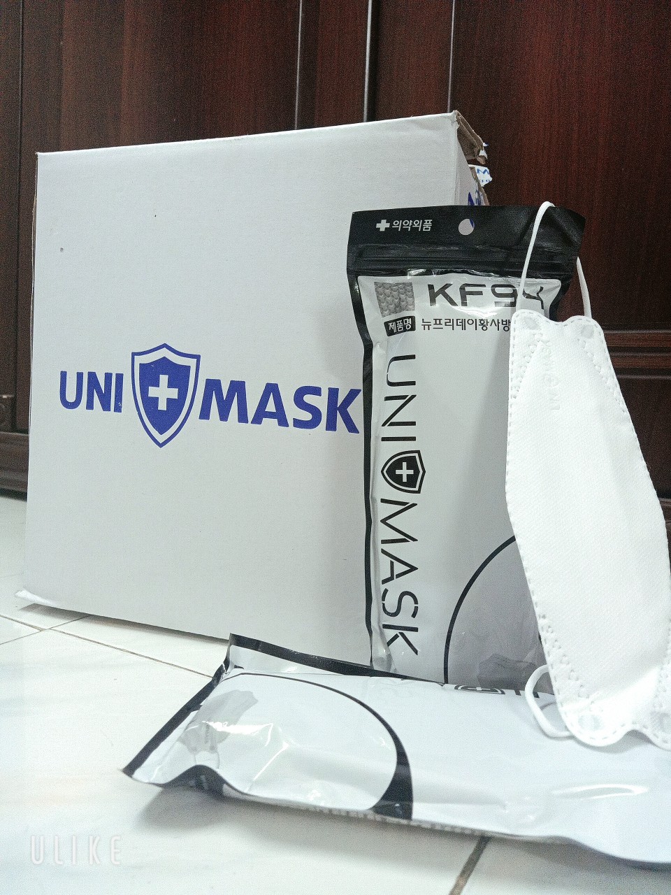 [1 Thùng 300 cái] Khẩu trang 4 Lớp KF94 UNI MASK Chống Bụi Mịn Và Kháng Khuẩn Hàng Cao Cấp
