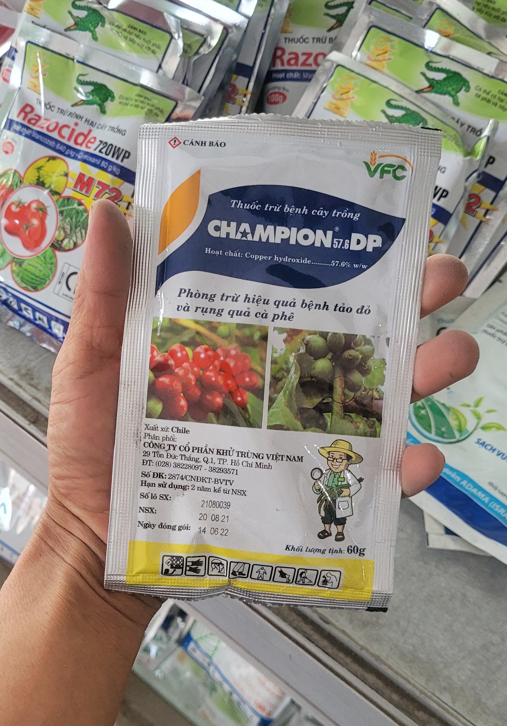 Thuốc trừ bệnh champion 57.6dp gói/60g