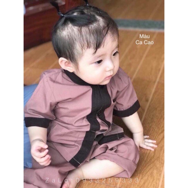 Đồ lam đi chùa - mẫu lãnh tụ phối bé