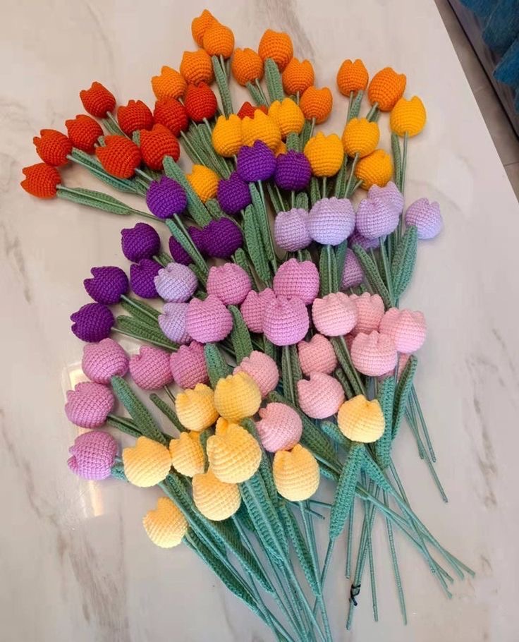 Hoa Tulip đan len lẻ 1 bông