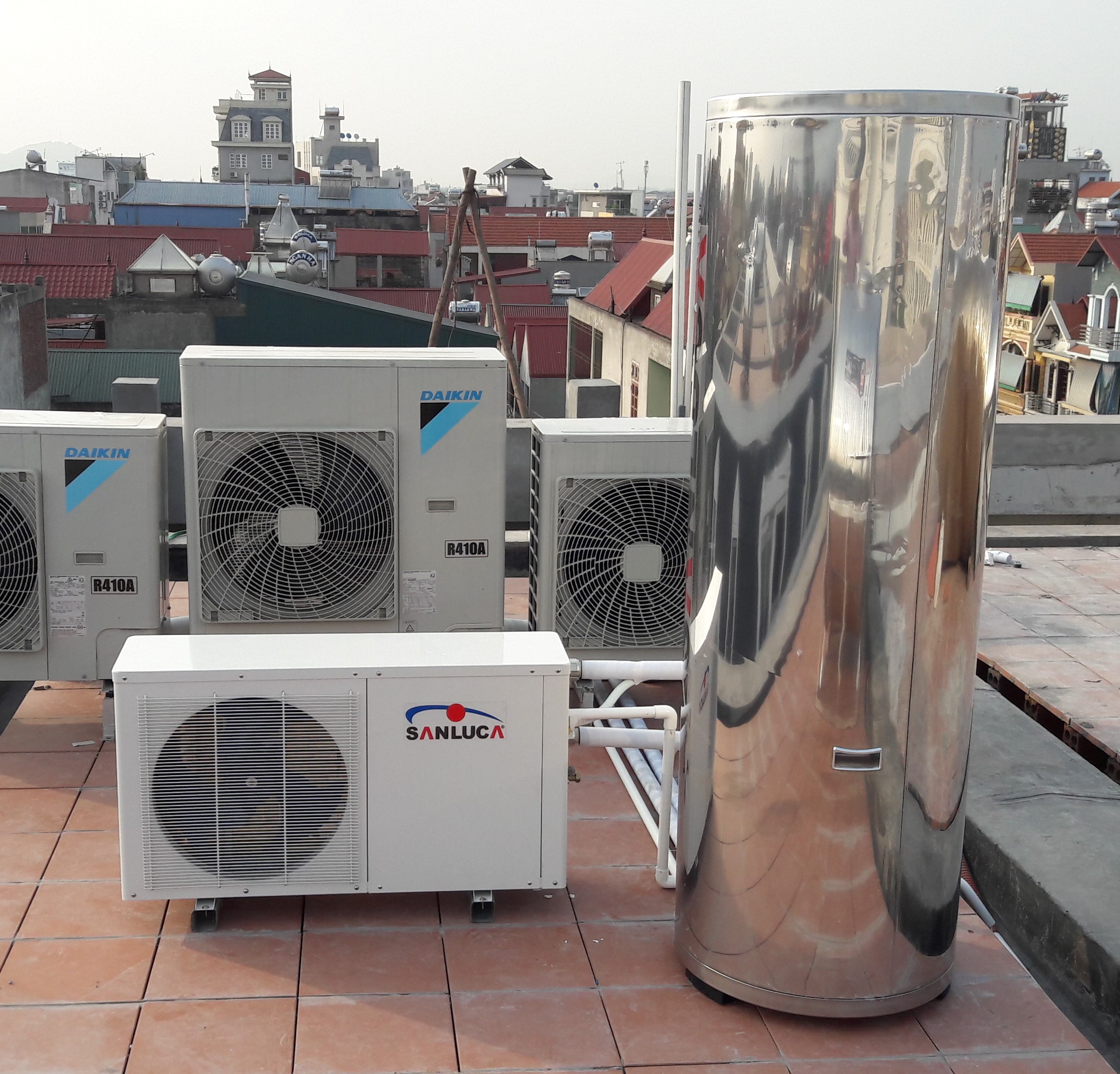 Máy nước nóng bơm nhiệt heat pump Sanluca