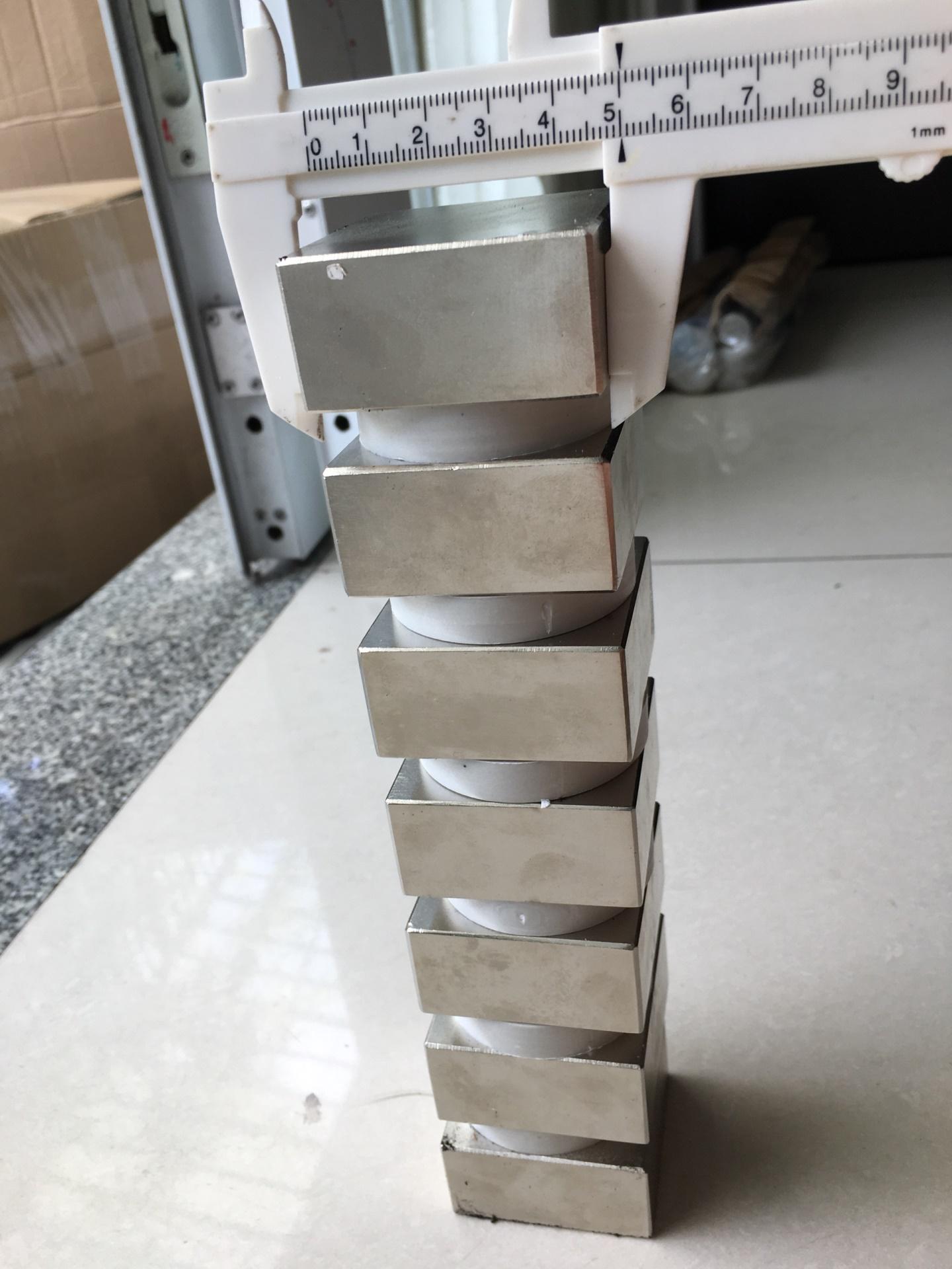 Nam châm đất hiếm hình vuông 50x50x25mm - lực từ siêu mạnh