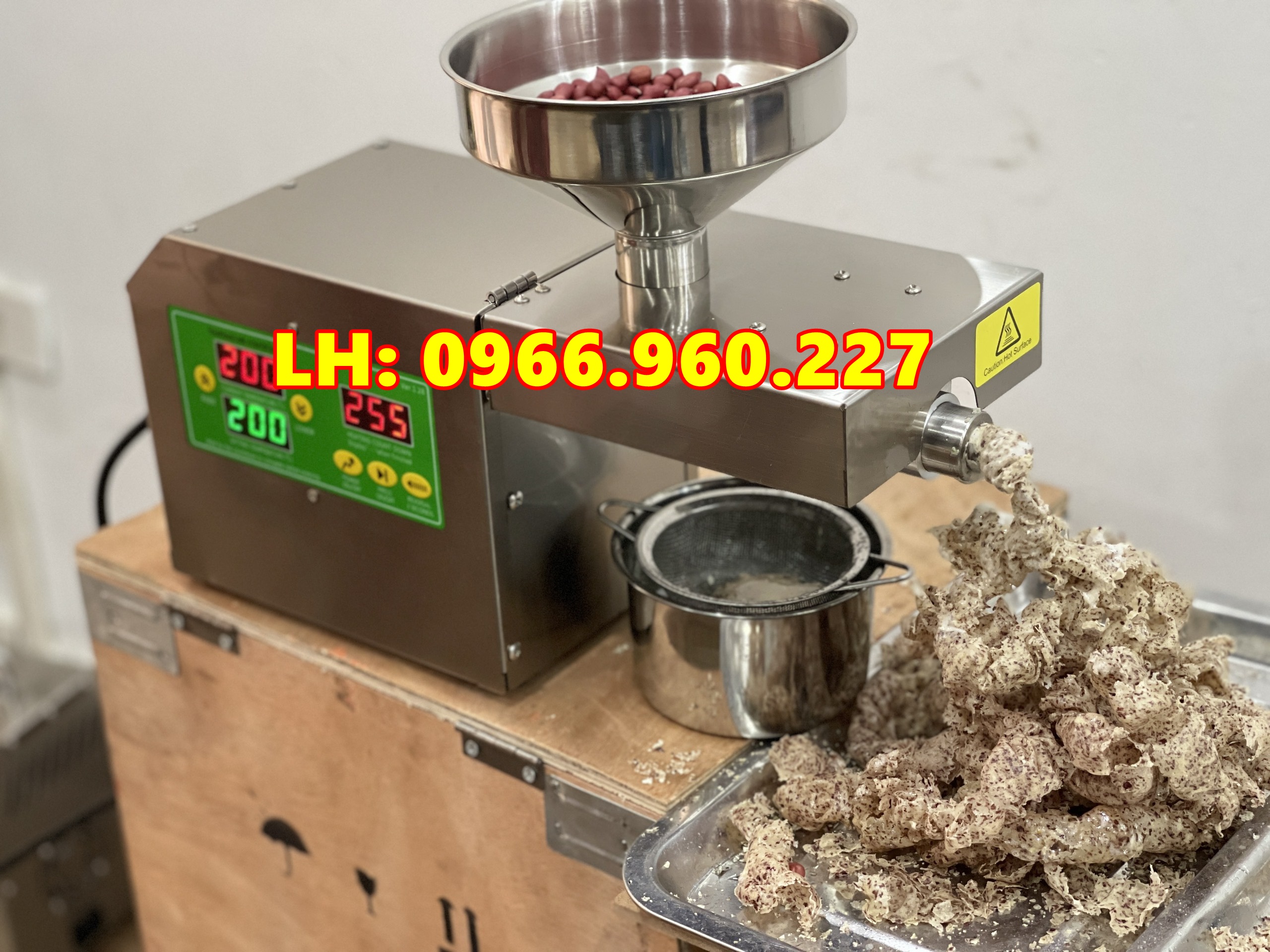 Máy ép dầu lạc, dầu dừa, đậu phộng làm chè nguyên chất, ép kiệt 95%