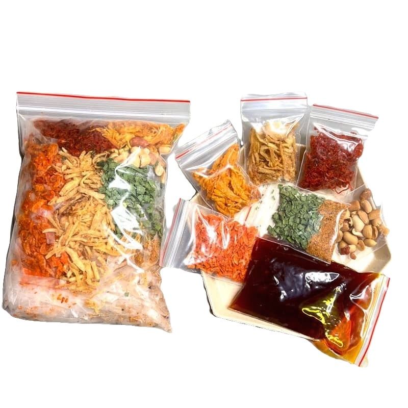 1 bịch bánh tráng trộn ngon từ  gia vị  nước sốt