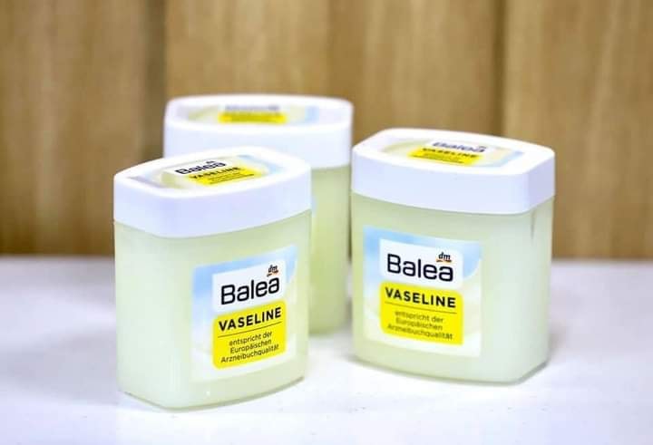 Kem dưỡng da, dưỡng ẩm Balea Vaseline 125ml nội địa Đức