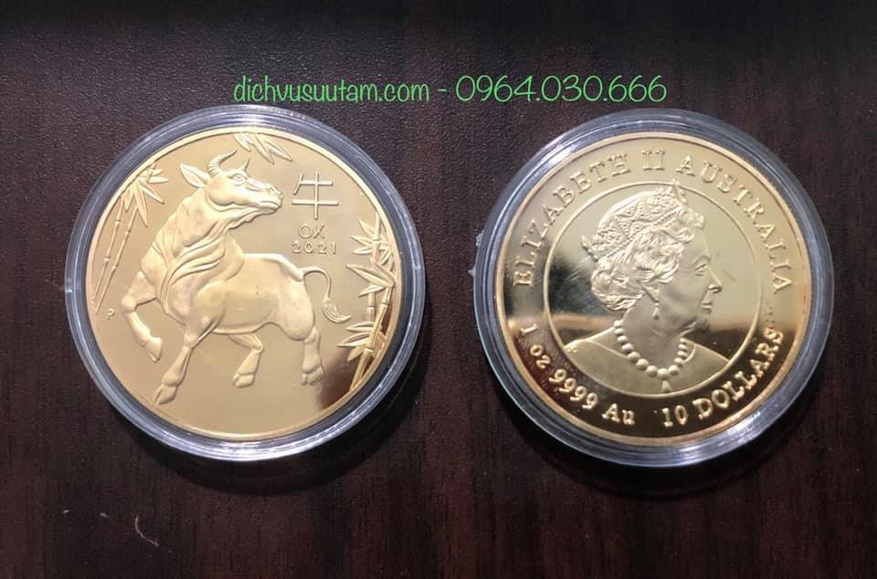 Xu lưu niệm năm con Trâu màu vàng kèm túi gấm may mắn