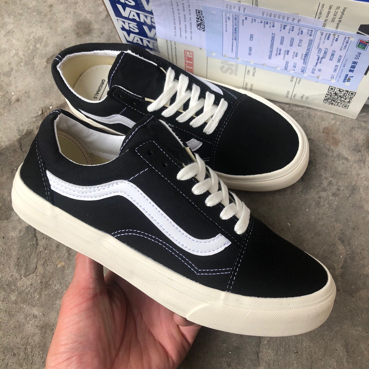 Giày vans vault đen