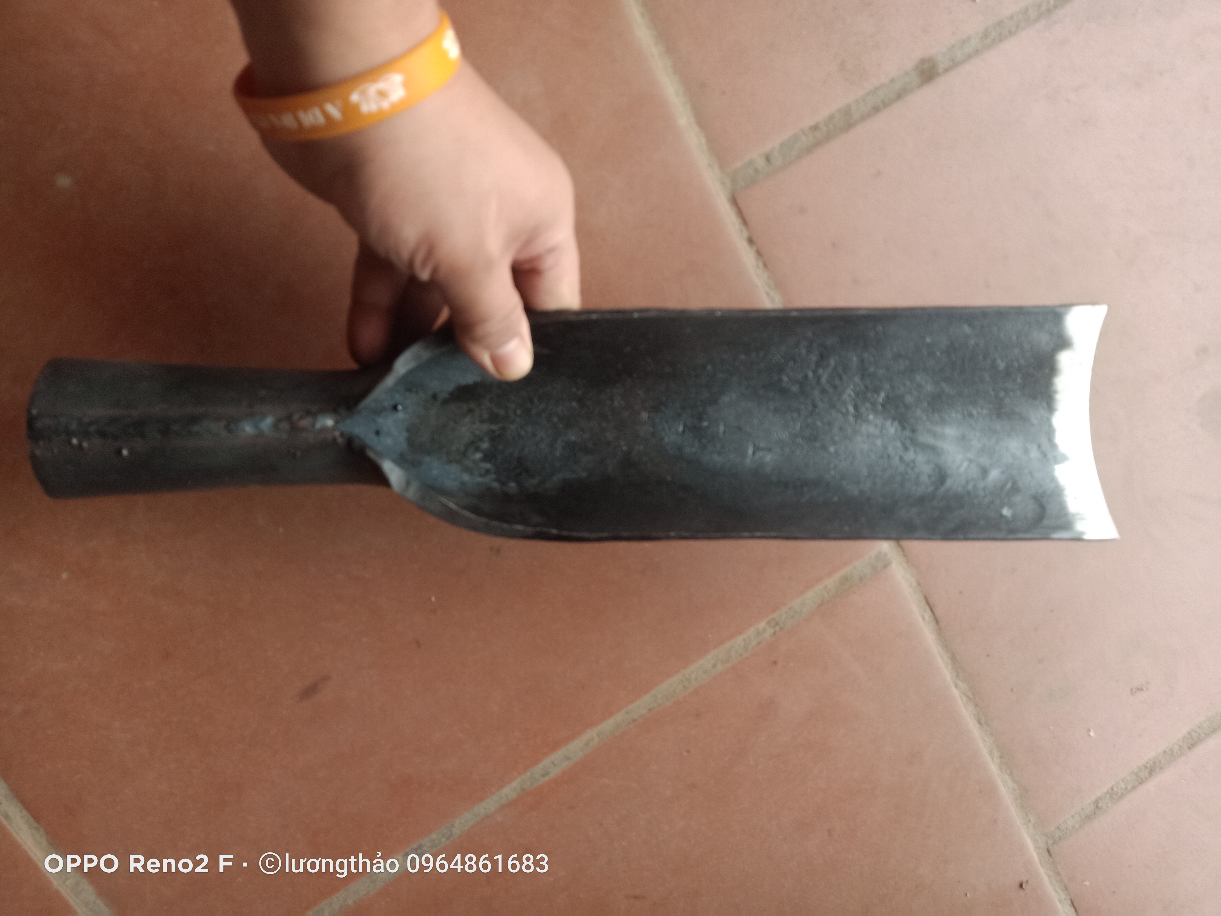 Thuổng đào đất, bấng cây lưỡi thẳng