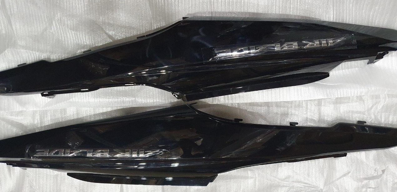 [HCM]CẶP ỐP SƯỜN TRÁI - PHẢI HONDA AIR BLADE 2013