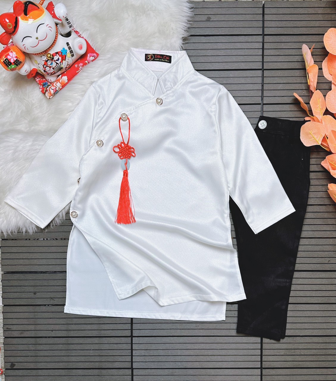 Ao dai cach tan nhieu mau