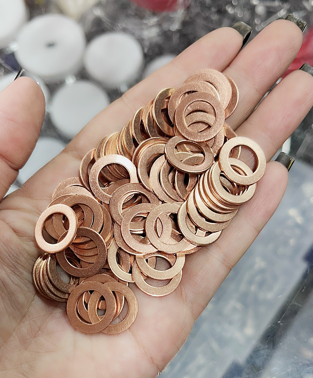 Lưu ý khi sử dụng long đen đồng M4