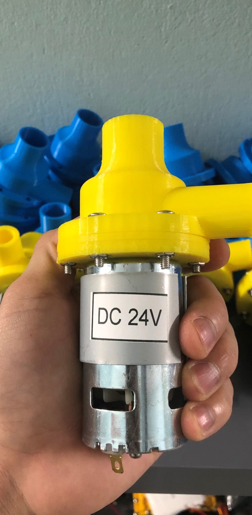 Bơm nước mini v2.2 dc 24v