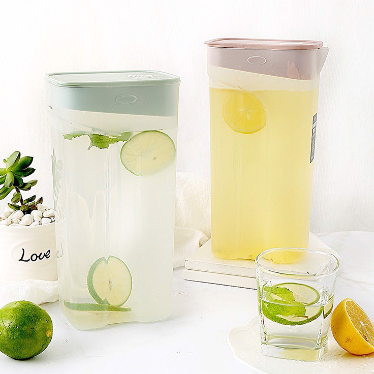 Bình đựng nước lock&lock handle bottle dung tích 1.4l hap817