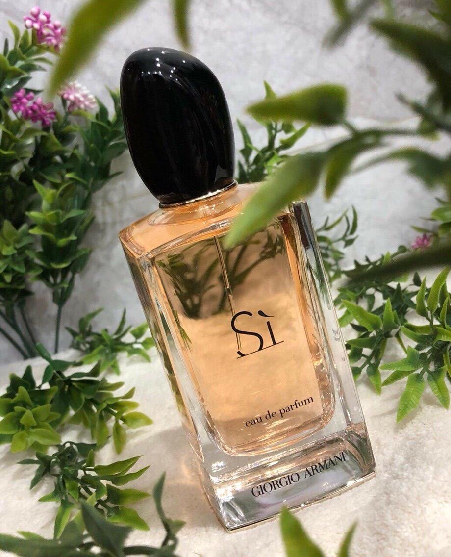 NƯỚC HOA SÌ HỒNG