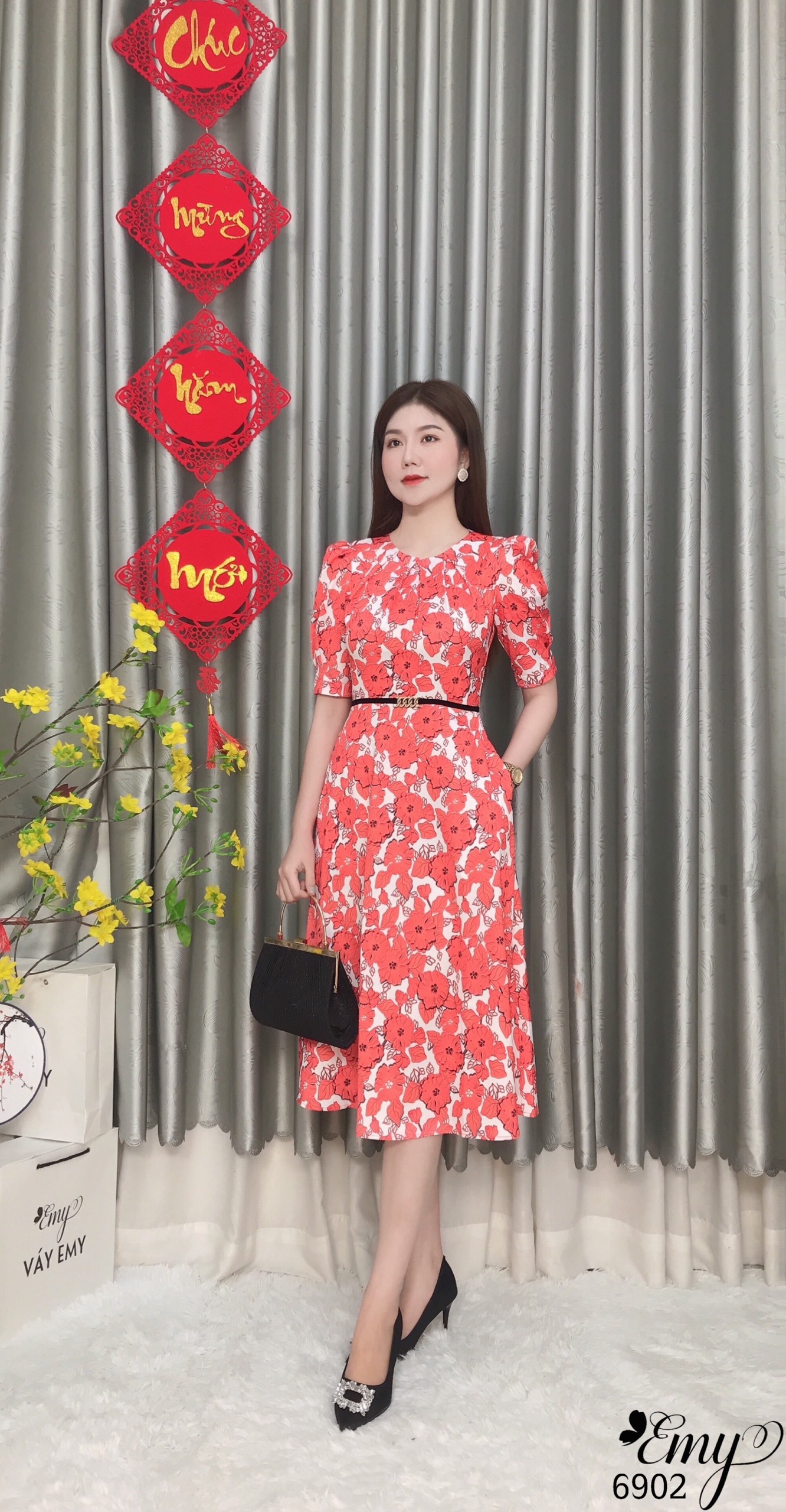 Đầm emy em6902 xoè hoa đỏ cam