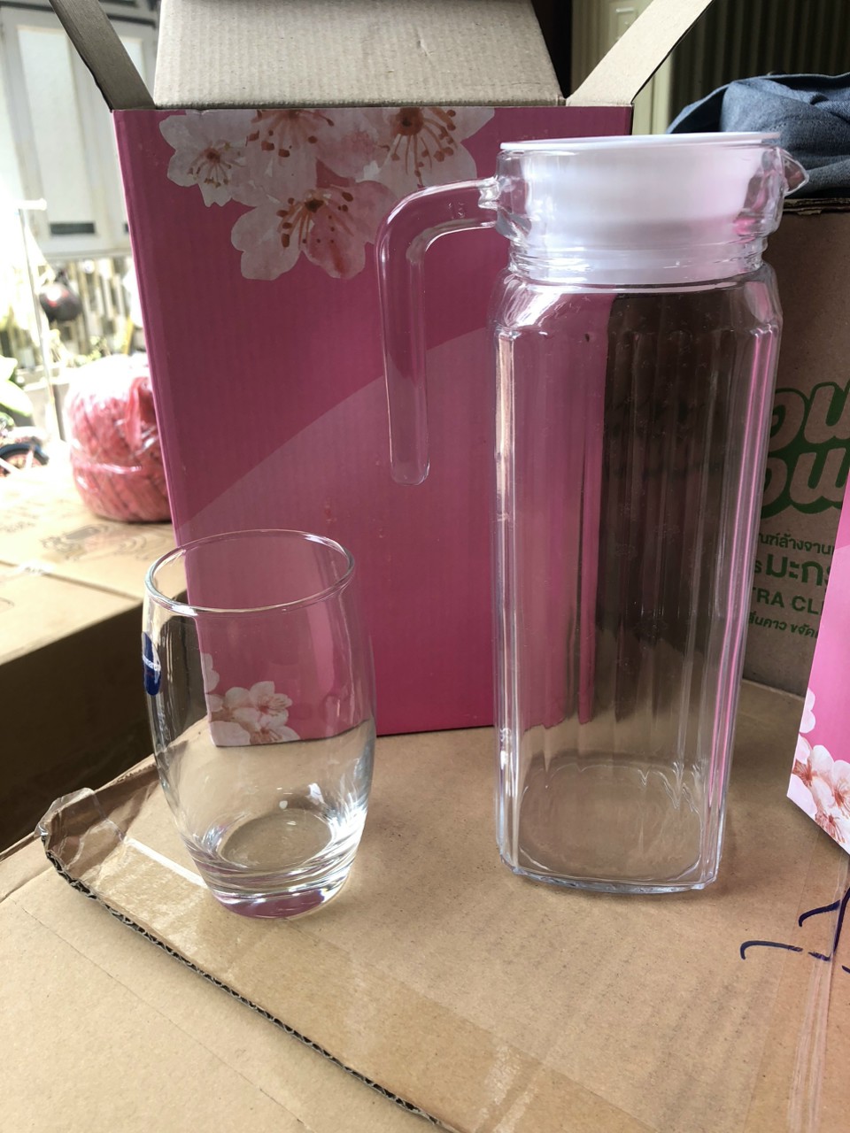 Bình thủy tinh 1l kèm ly