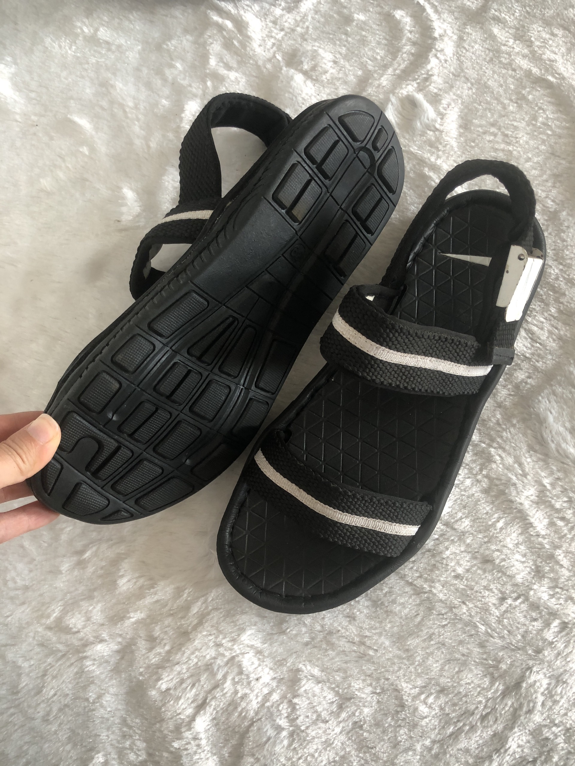 Sandal quai dù 1 quai ngang lẻ size SALE-Hỗ trợ khâu