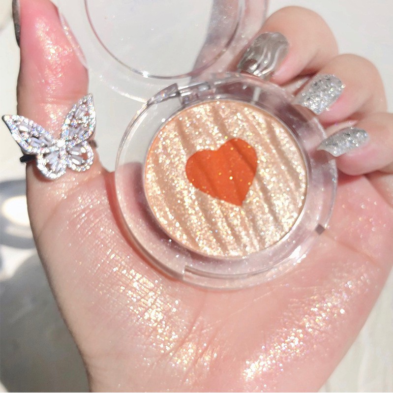 Phấn bắt sáng kiêm phấn má sweet mint heart in box 10195