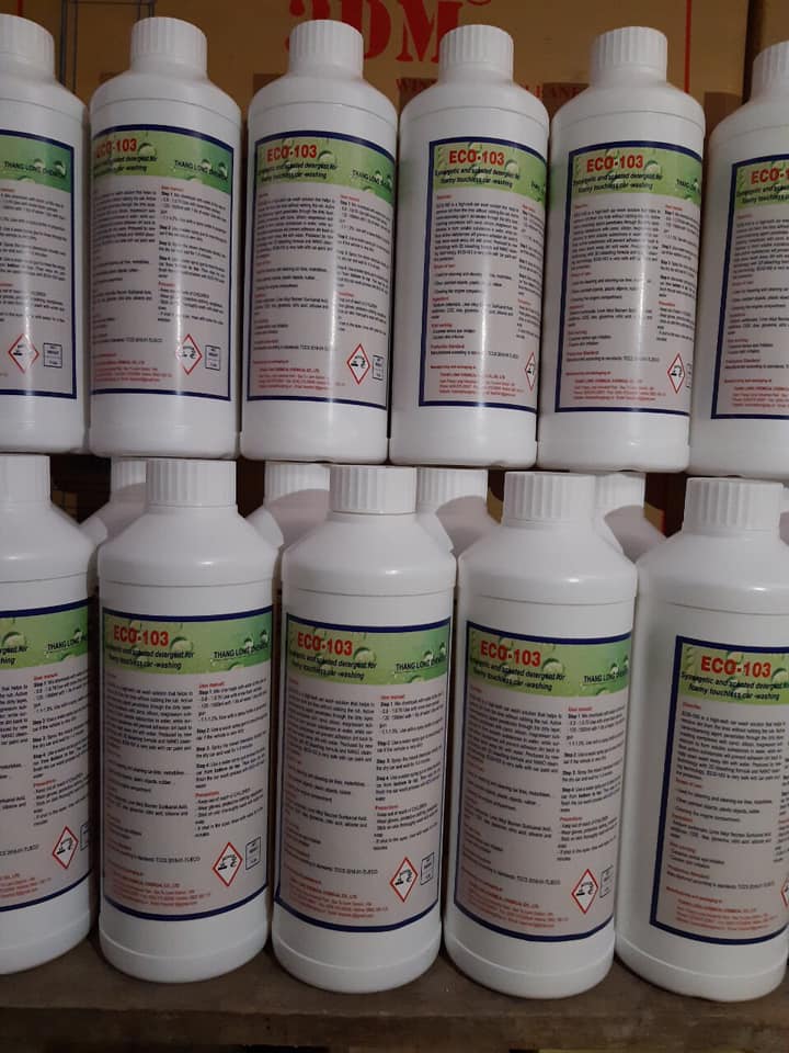 Nước rửa xe, rửa khoang máy không chạm  ECO-103 lọ 1 lít