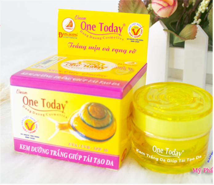 KEM ỐC SÊN ONE TODAY DƯỠNG TRẮNG TÁI TẠO DA 10G